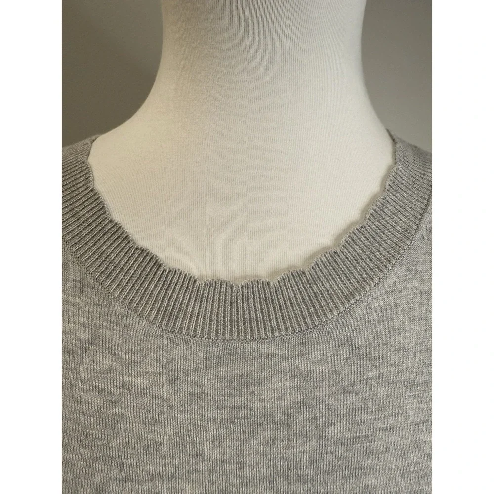 Banana Republic Sweater Womens Medium Gray Scalloped Neck Cotton Rayon Knit Top